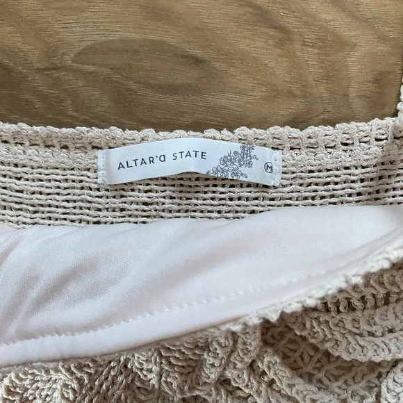 Altar’d State boho crop top - Picture 2 of 7